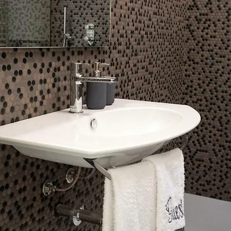 Apartment Altana *