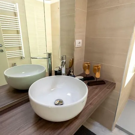 Altana Apartment